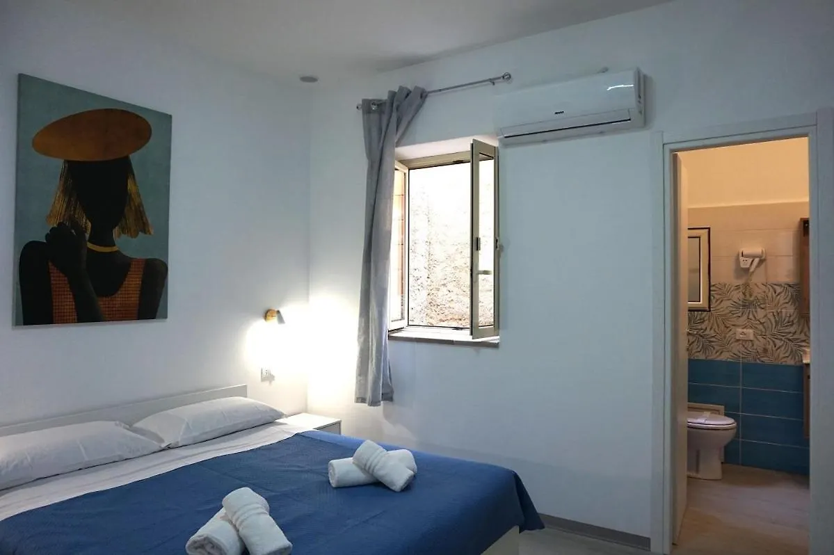 La Scala Del Moro Rooms - Dolce Risveglio Lampedusa 0*,  Włochy